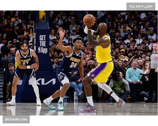 湖人赛季客场战绩出色 依靠双核驱动与效率制胜成西部黑马